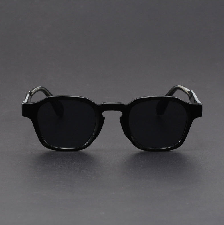 Square retro reinforced-hinge sunglasses for men | Maven -13