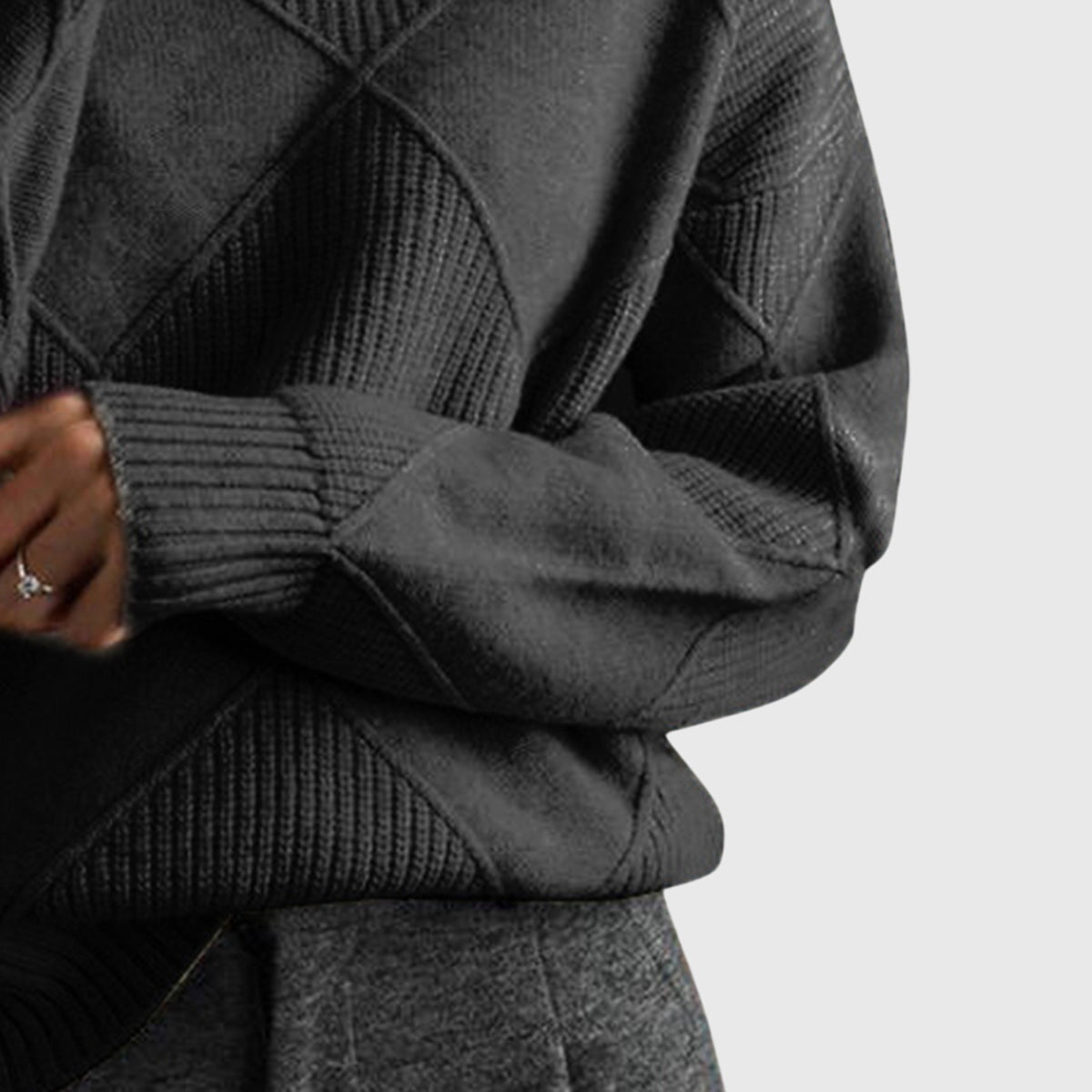 Relaxed cosy turtleneck everyday jumper for women | Lunelle -9