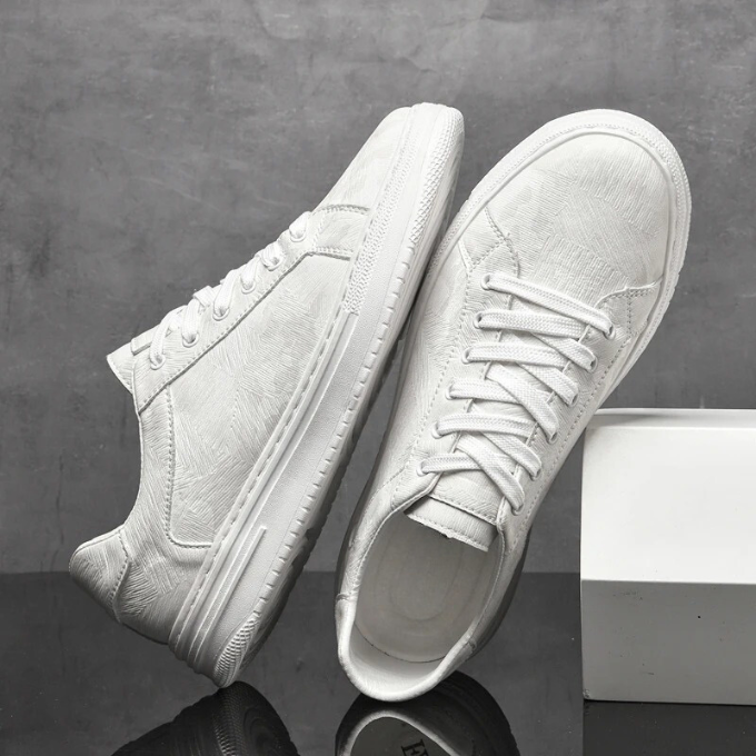 Classic leather stitched everyday trainers for men | Belmont -11