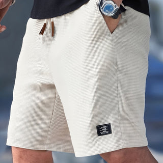 Smart easy-fit everyday shorts for men | Nathan -1