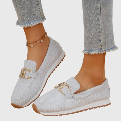 Orthopaedic-inspired refined everyday loafers for women | Elira -9