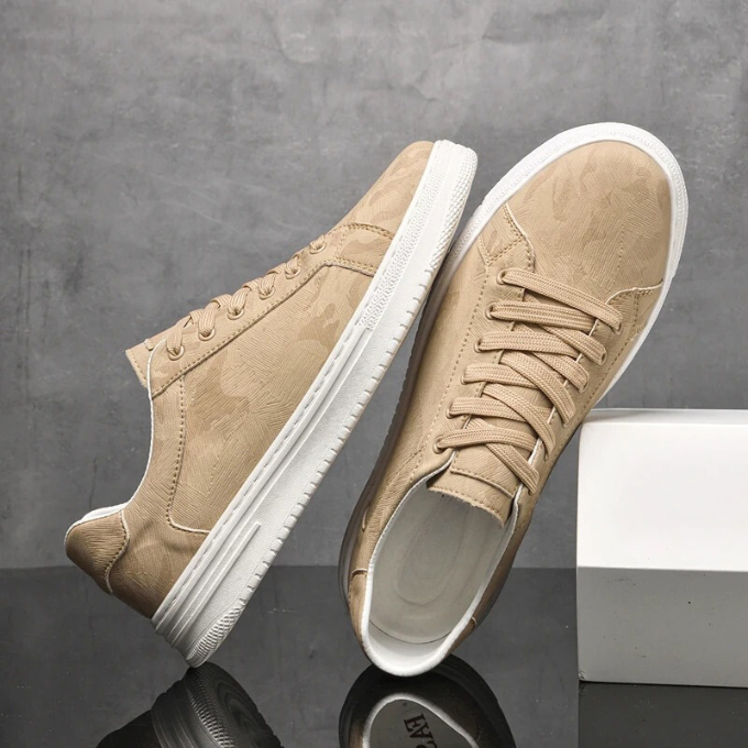 Classic leather stitched everyday trainers for men | Belmont -9