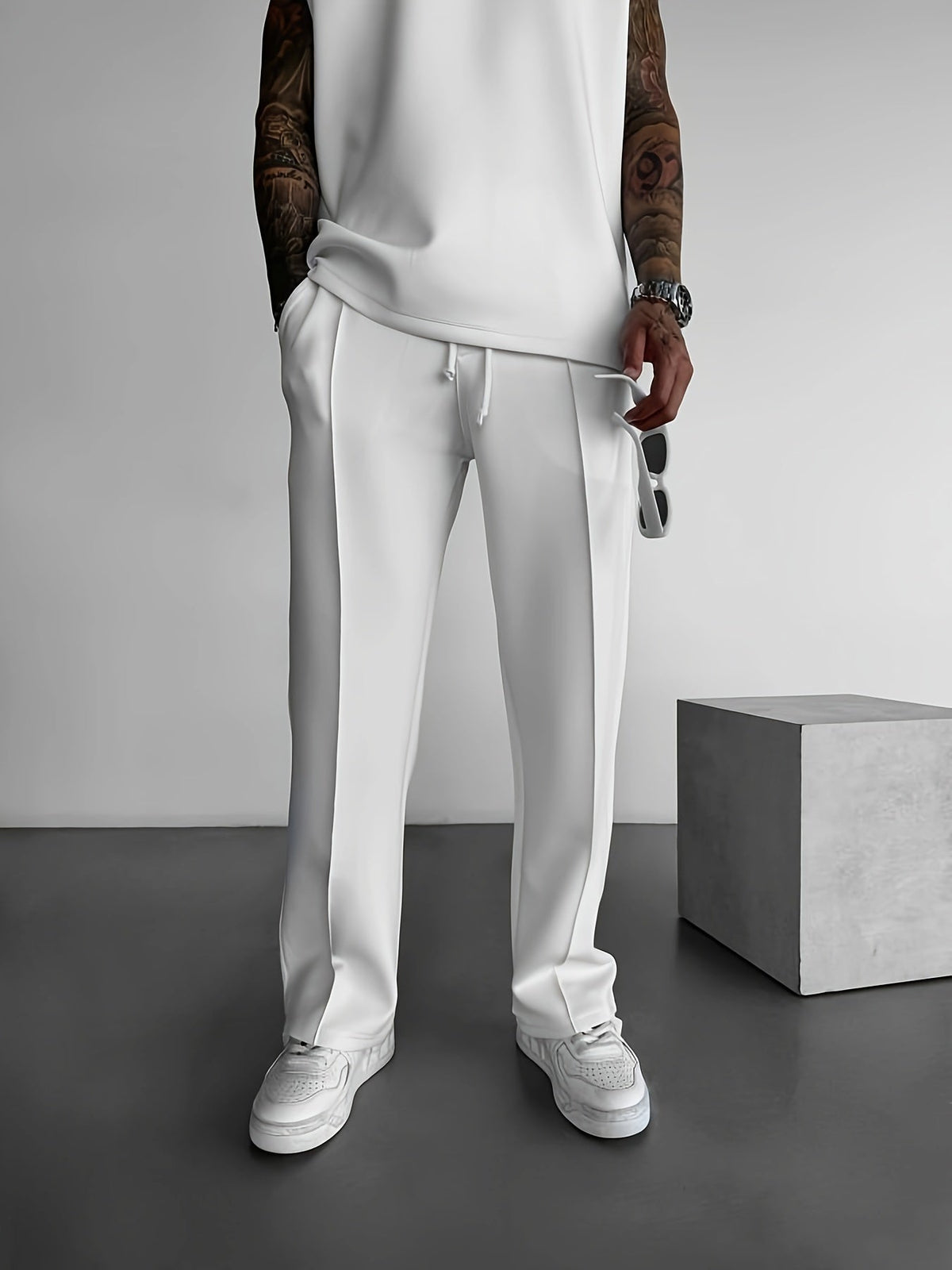 Smart pleated tailored everyday trousers for men | Ellison -3