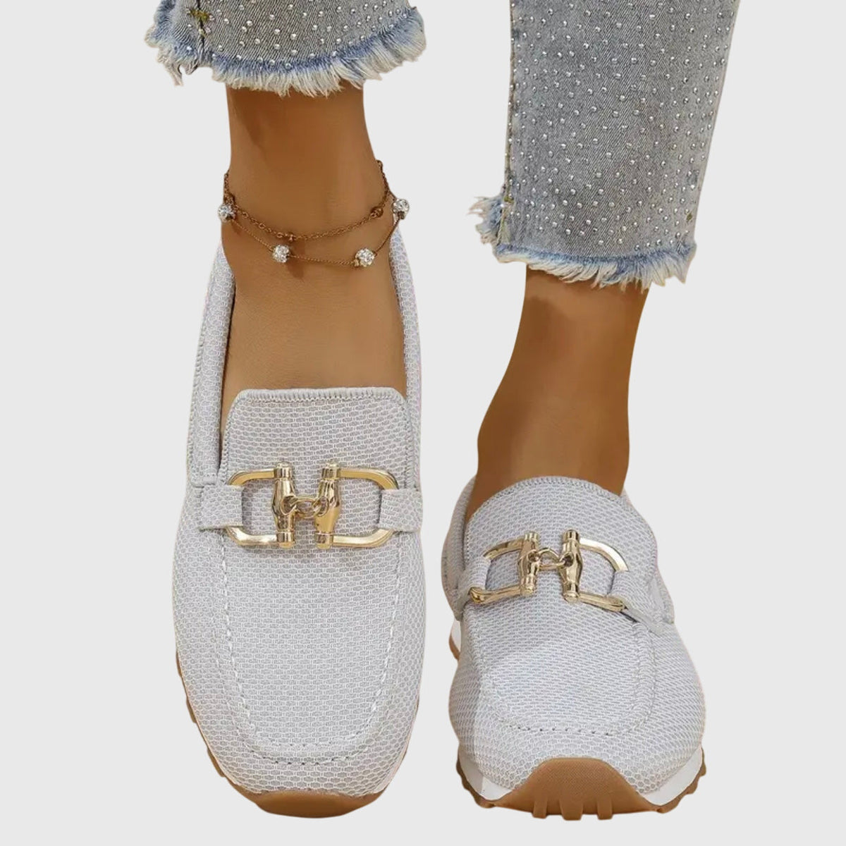 Orthopaedic-inspired refined everyday loafers for women | Elira -7