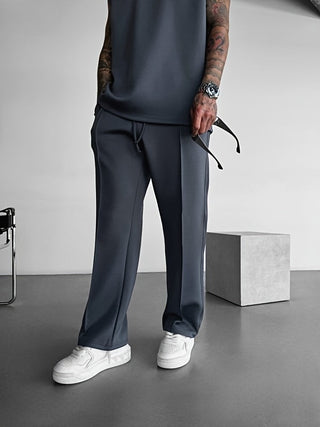 Smart pleated tailored everyday trousers for men | Ellison -21