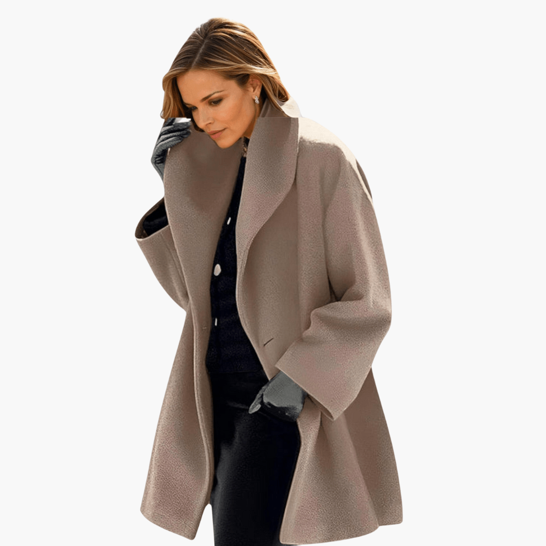 Wide-collar structured statement jacket for women | Valeria -5