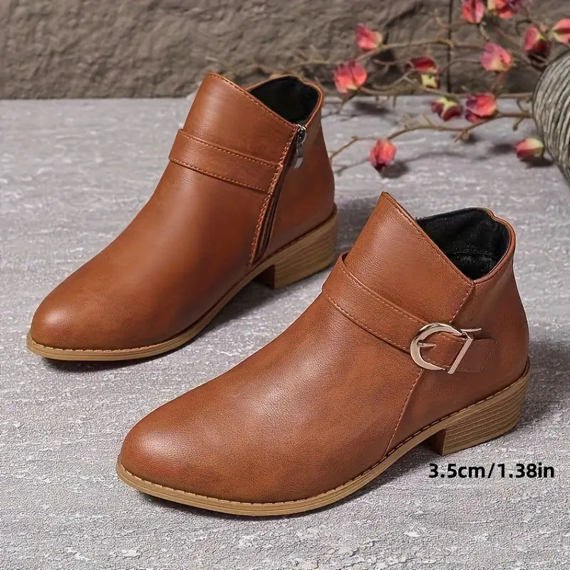 Piper | Women's Cushioned Wide Toe Ankle Boot
