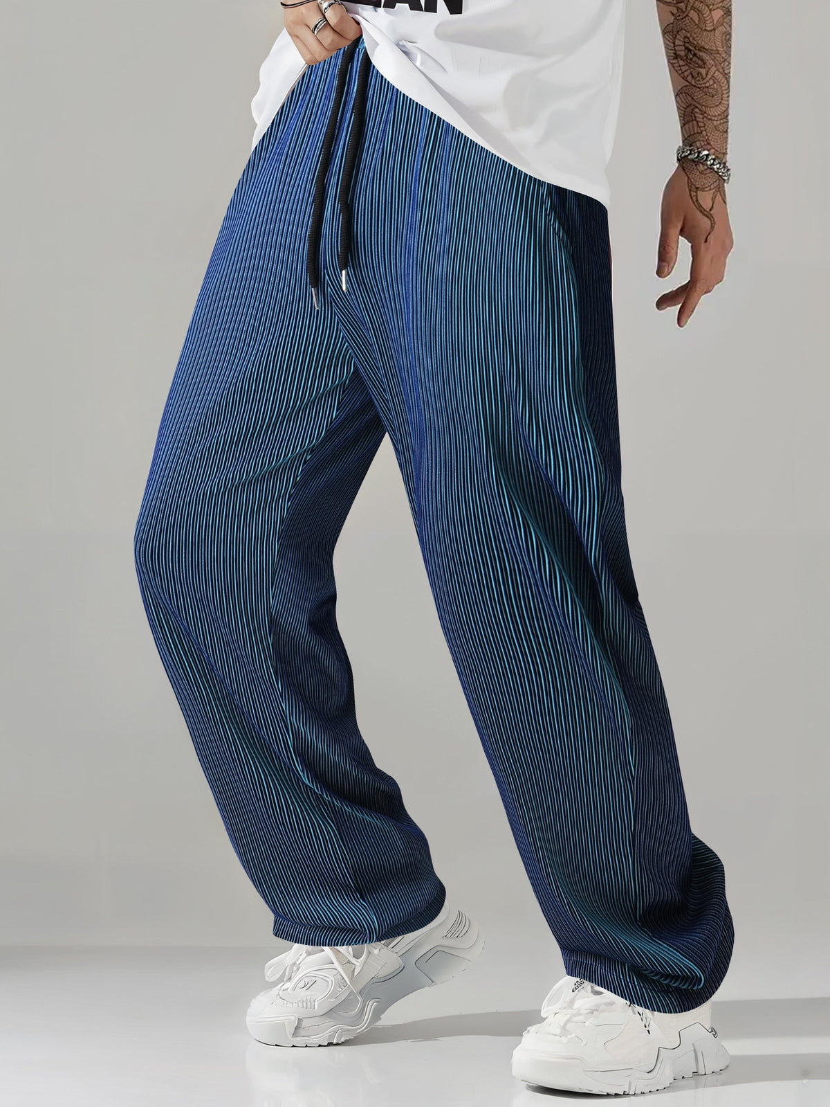 Relaxed fluid everyday casual trousers for men | Ellison -5