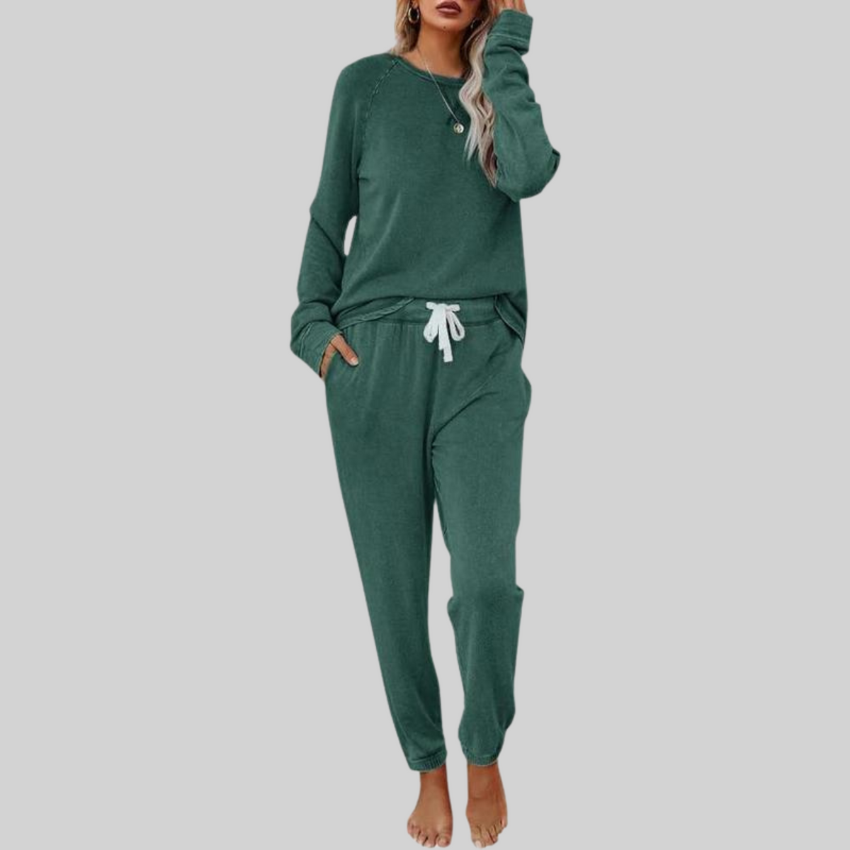 Casual long-sleeve and sweatpants everyday set for women | Jocelyn -4