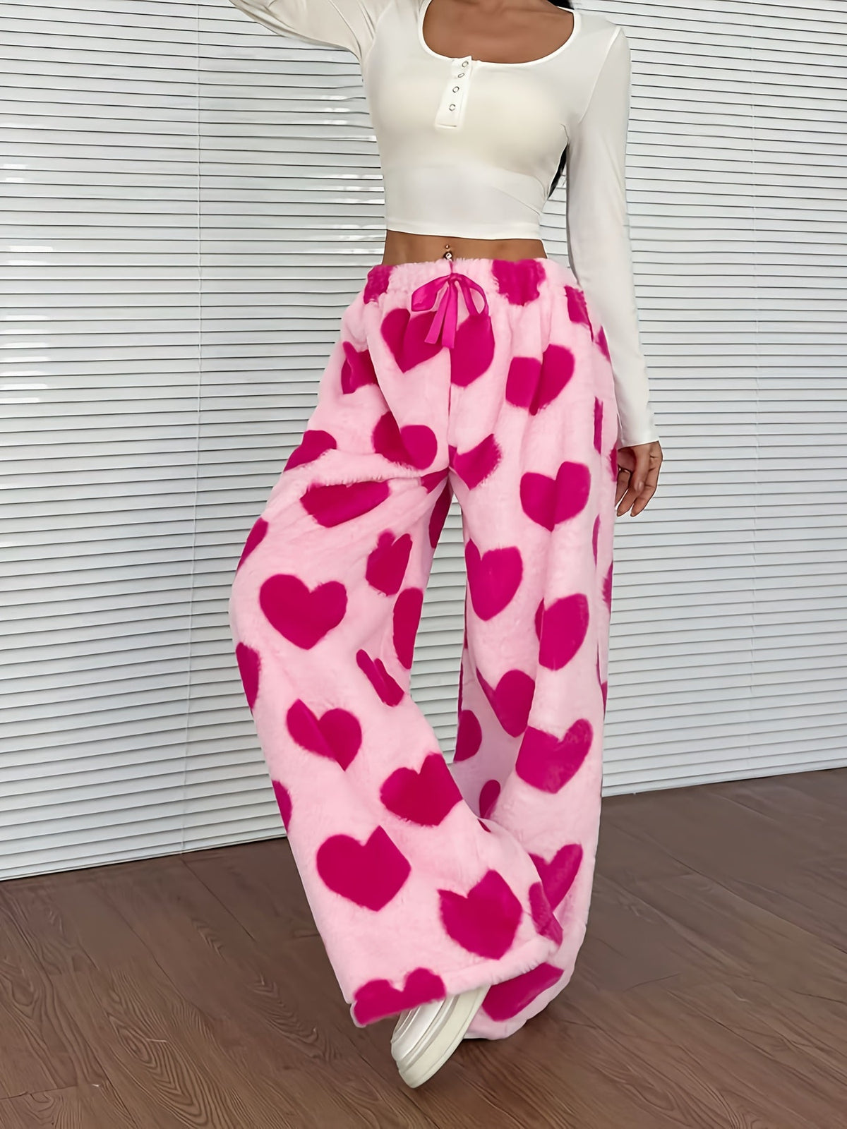 Robyn | Women's Plaid Fleece Wide Leg Sweatpant