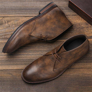 Elvarin | Men's Leather Chukka Boots with Cushioned Insole