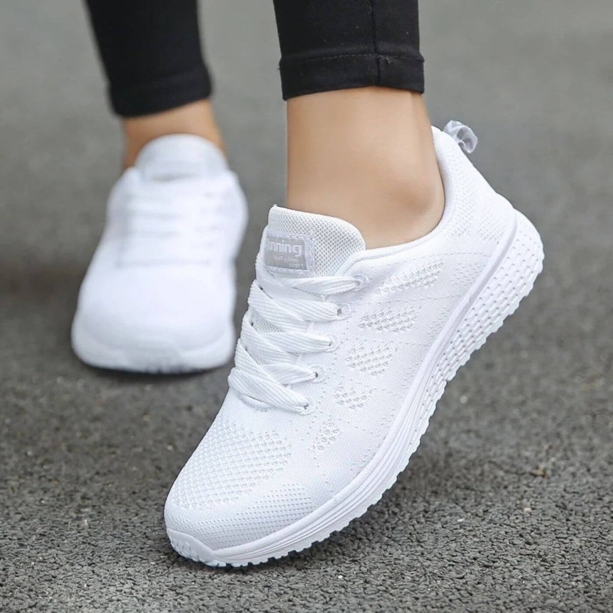 Marisole | Women's Cushioned Orthopedic Lace-Up Sneaker