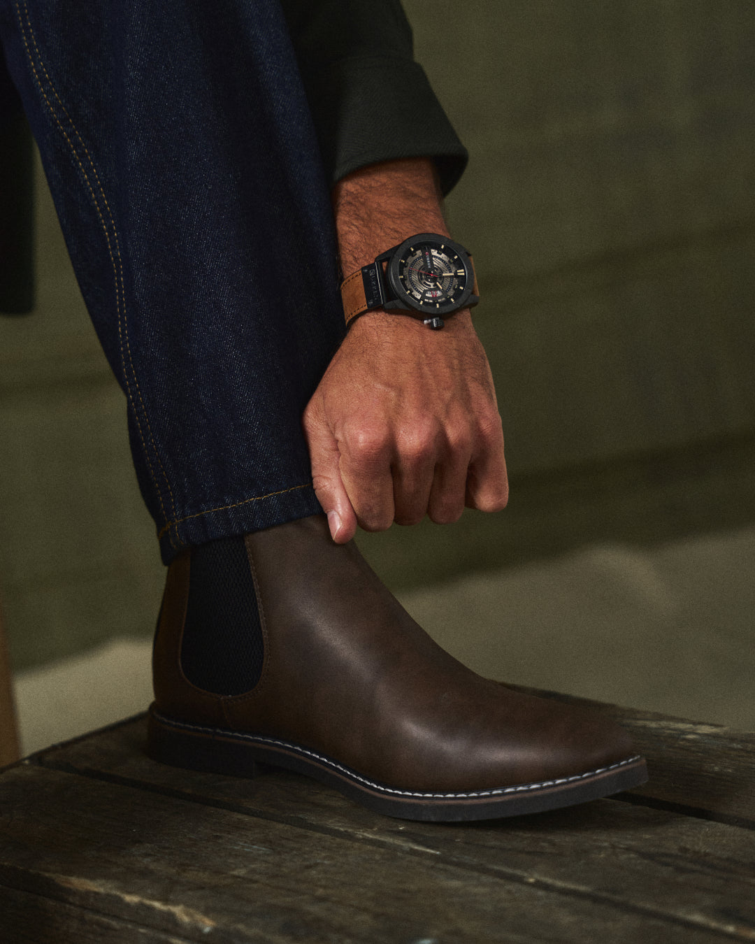 Classic leather Chelsea boots for men | Ridgeway -4
