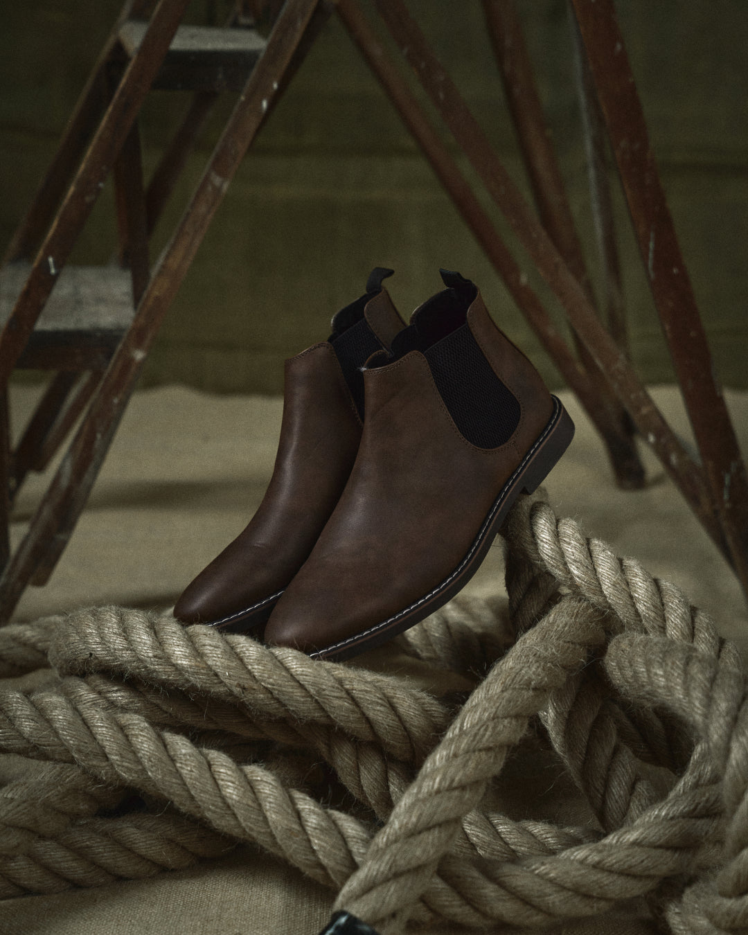 Classic leather Chelsea boots for men | Ridgeway -5