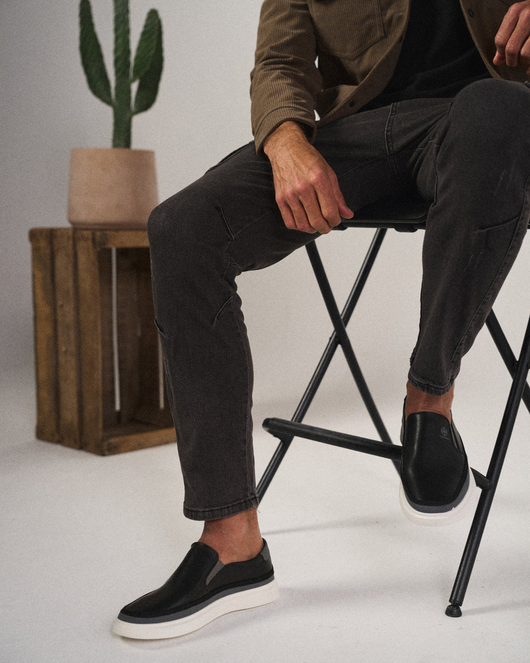 Full-grain leather slip-on shoes for men | The Whitman -5