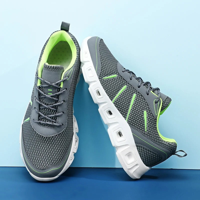 Performance adaptive-cushioning running trainers for men | AeroFlex -4