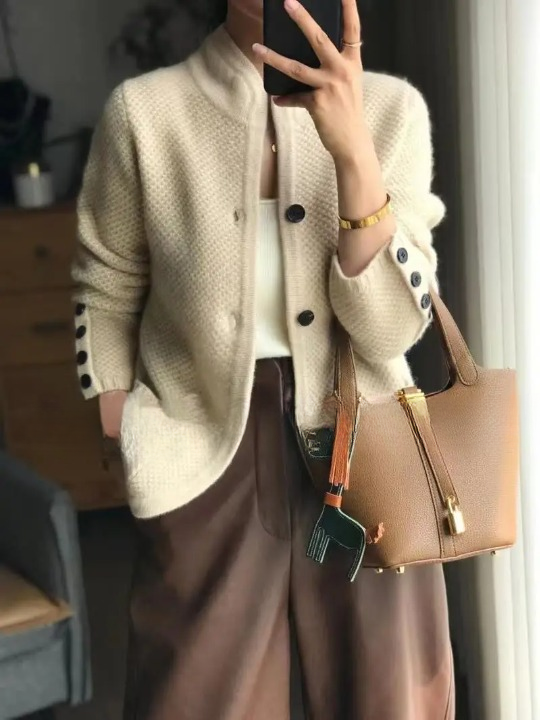 Elegant button-front classic long cardigan for Women | Lucille Élan