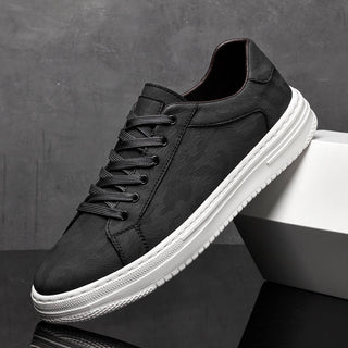 Textured leather everyday casual trainers for men | Canyon -1