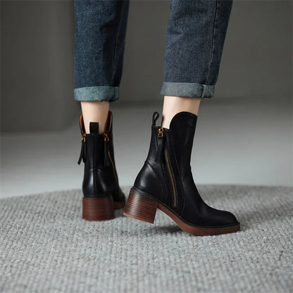 Orthopaedic smart ankle boots for women | Gloria -4