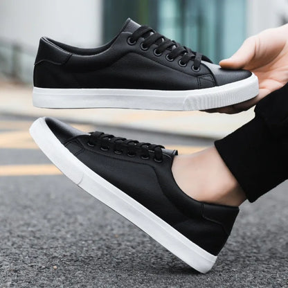 Classic hybrid refined everyday trainers for men | Claremont -2