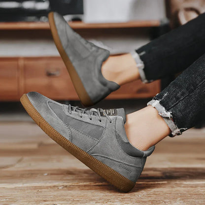 Classic low-top leather everyday trainers for men | Matteo -7