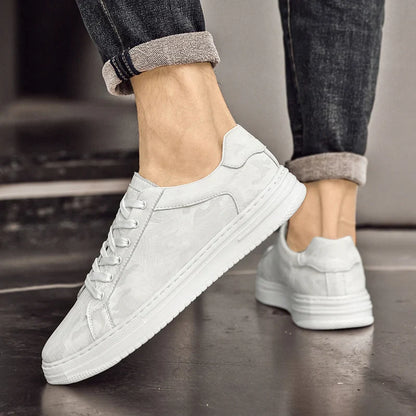 Textured leather everyday casual trainers for men | Canyon -14