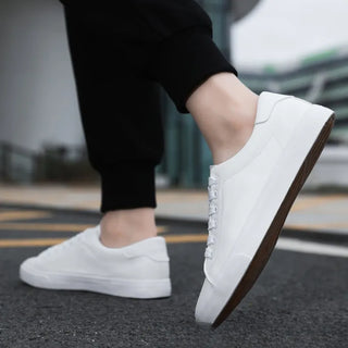 Classic hybrid refined everyday trainers for men | Claremont -6