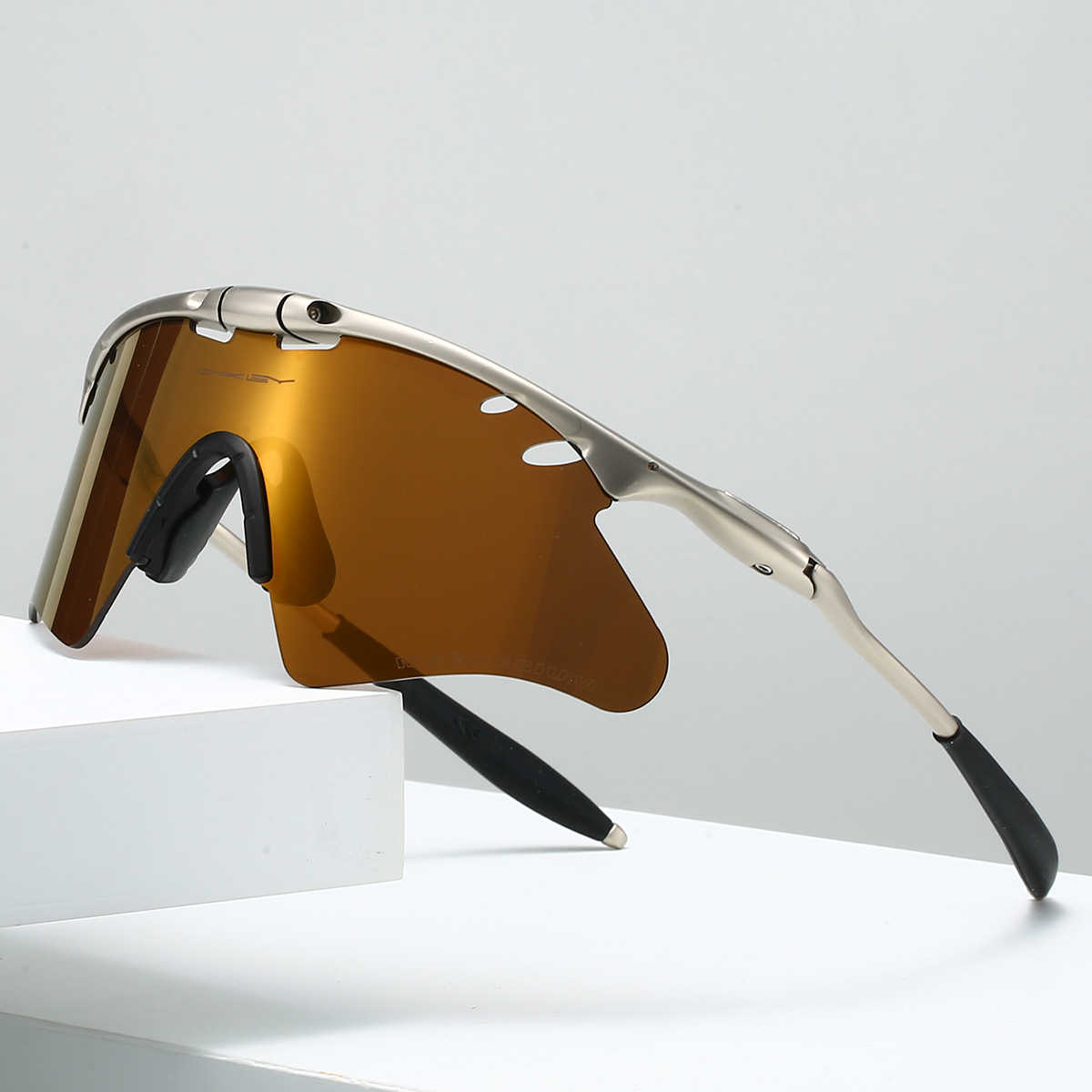 Premium polarised sport sunglasses for men | SolarMatrix -4