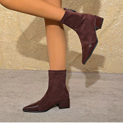 Elegant block heel ankle boots with glossy details for Women | Gracia Noir