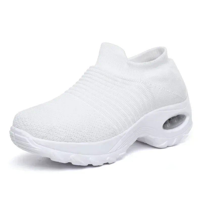 Hollis | Slip-Resistant Cushioned Work Shoe