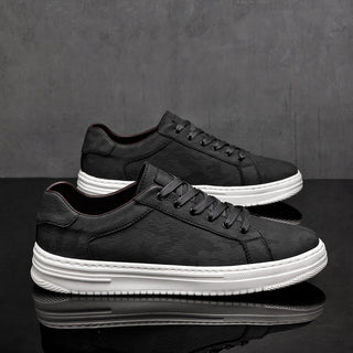 Textured leather everyday casual trainers for men | Canyon -2