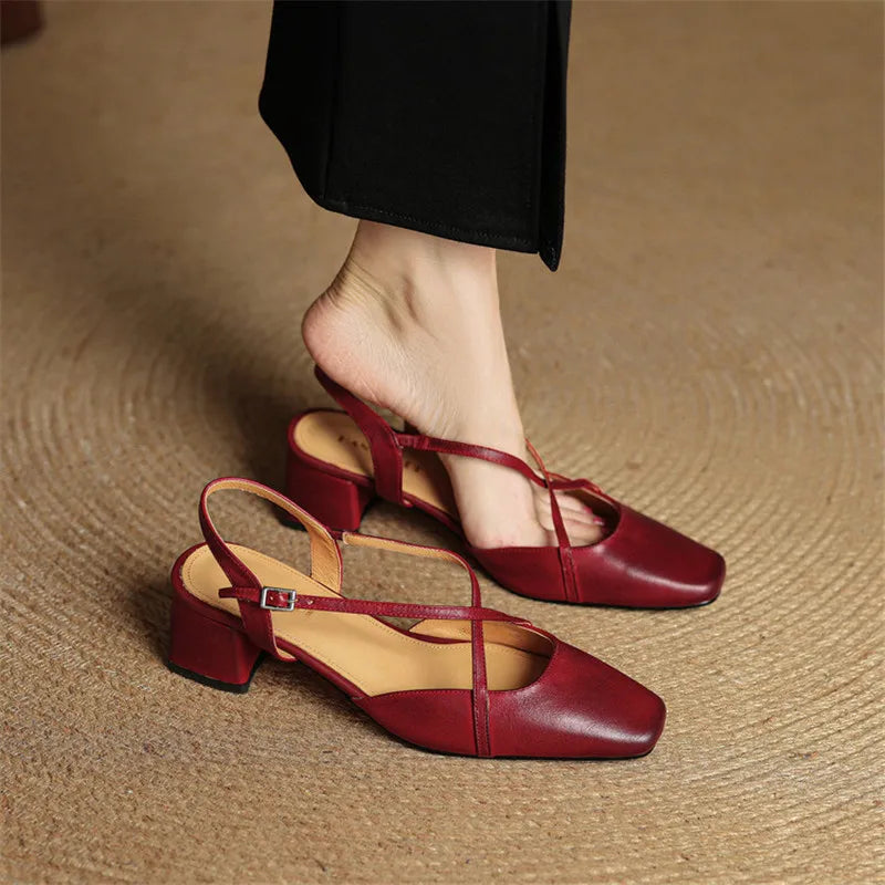 Closed-toe block-heel buckle sandals for women | Cecelia -1