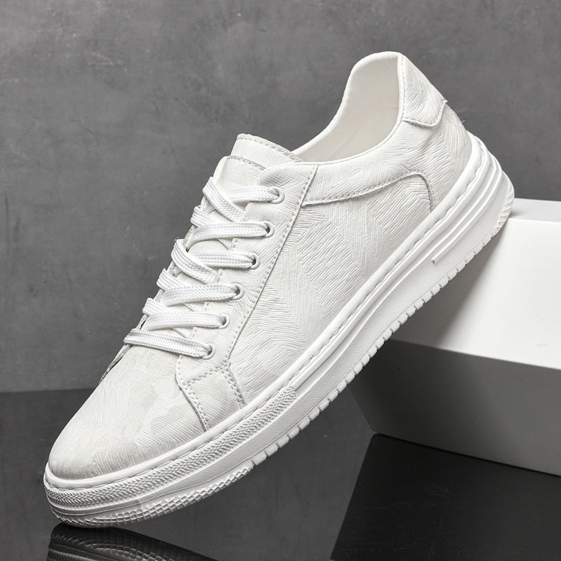 Textured leather everyday casual trainers for men | Canyon -11