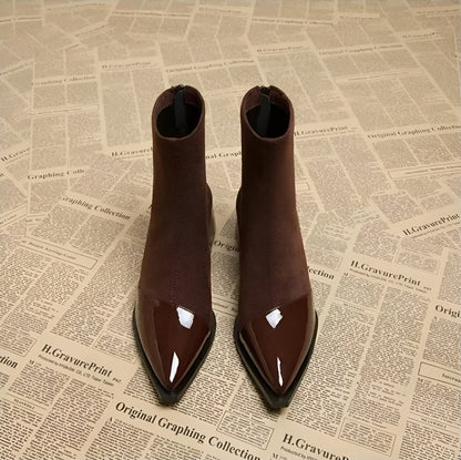 Elegant block heel ankle boots with glossy details for Women | Gracia Noir