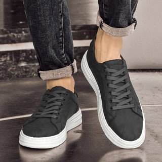 Textured leather everyday casual trainers for men | Canyon -5