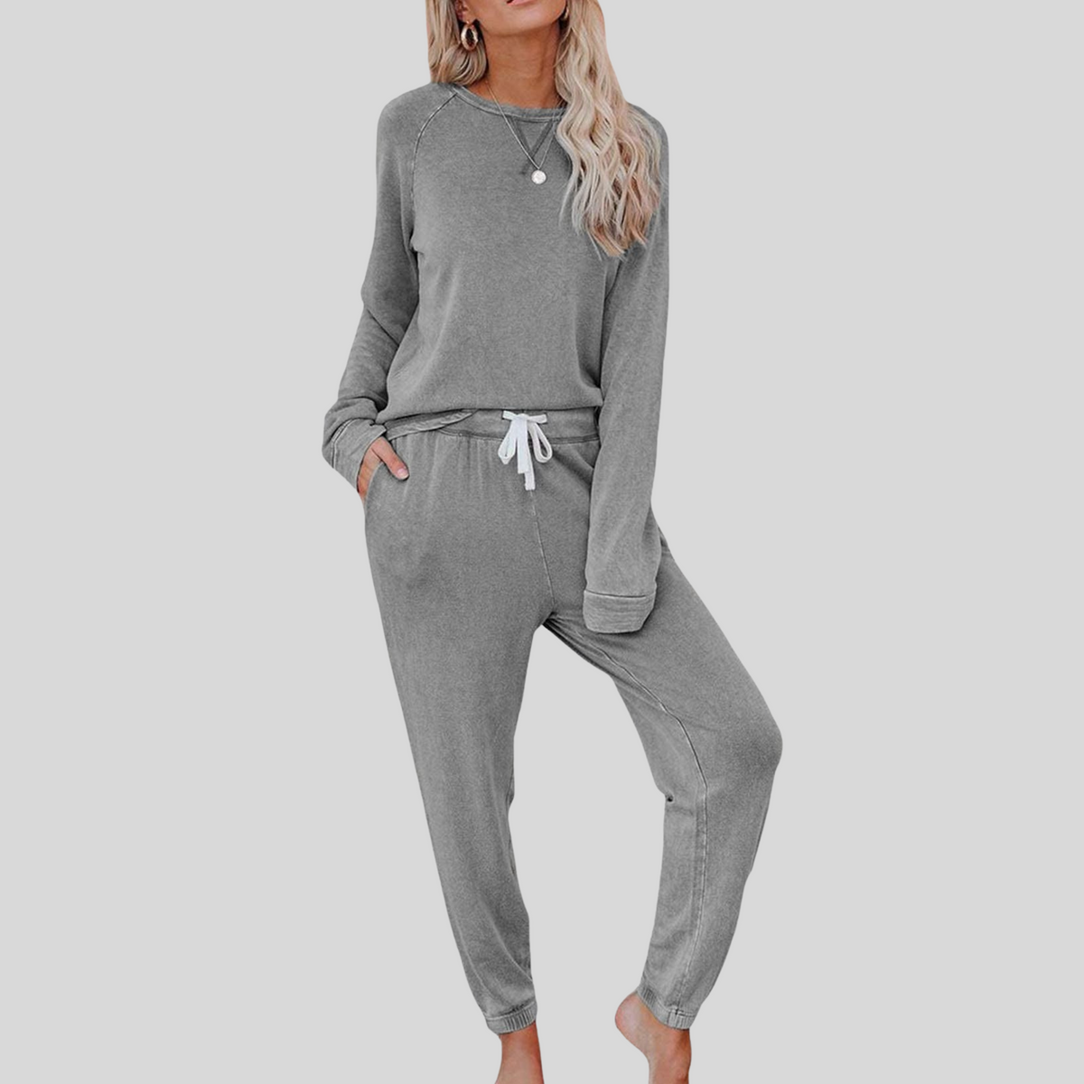 Casual long-sleeve and sweatpants everyday set for women | Jocelyn -8