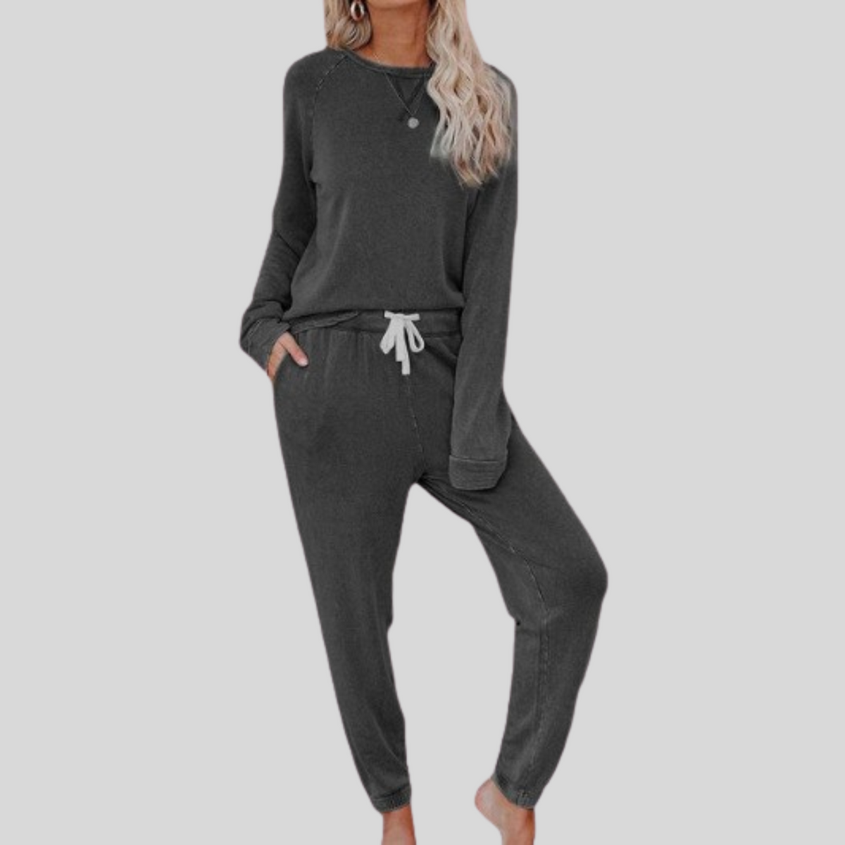 Casual long-sleeve and sweatpants everyday set for women | Jocelyn -9
