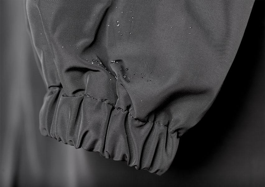 Urban oversized hooded raincoat for Women | Elizabeth Nova