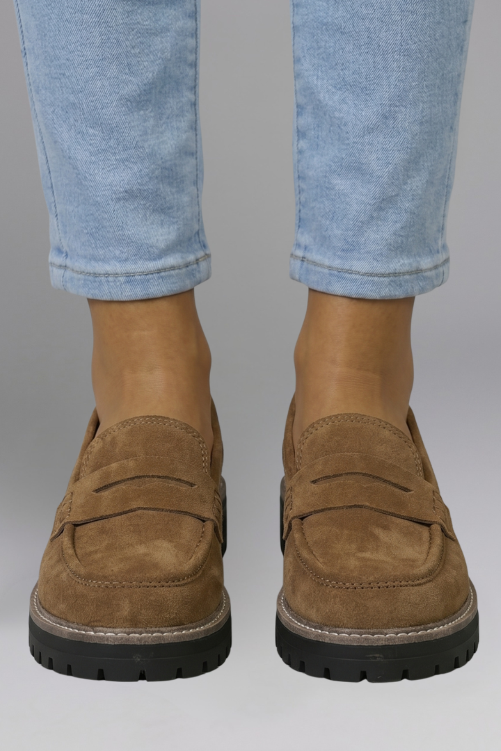 Fennwicke | Women's Leather Penny Strap Lug Sole Loafer