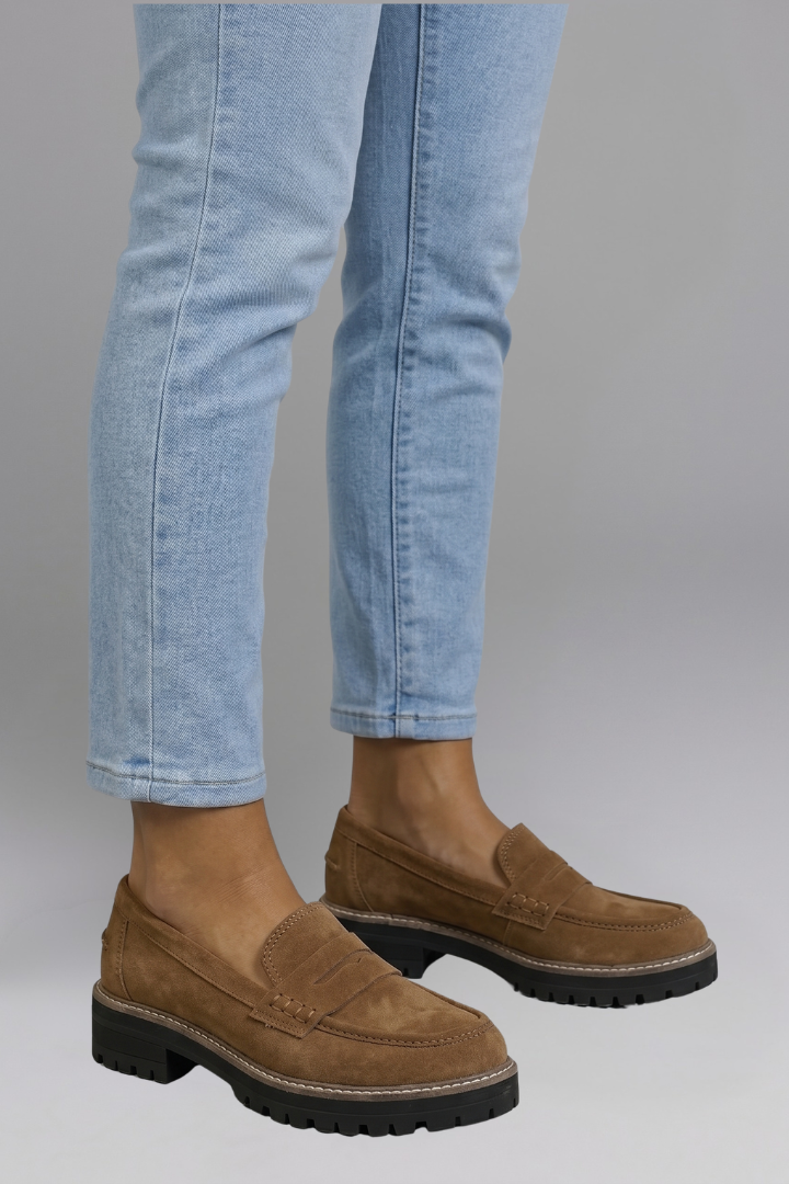 Fennwicke | Women's Leather Penny Strap Lug Sole Loafer