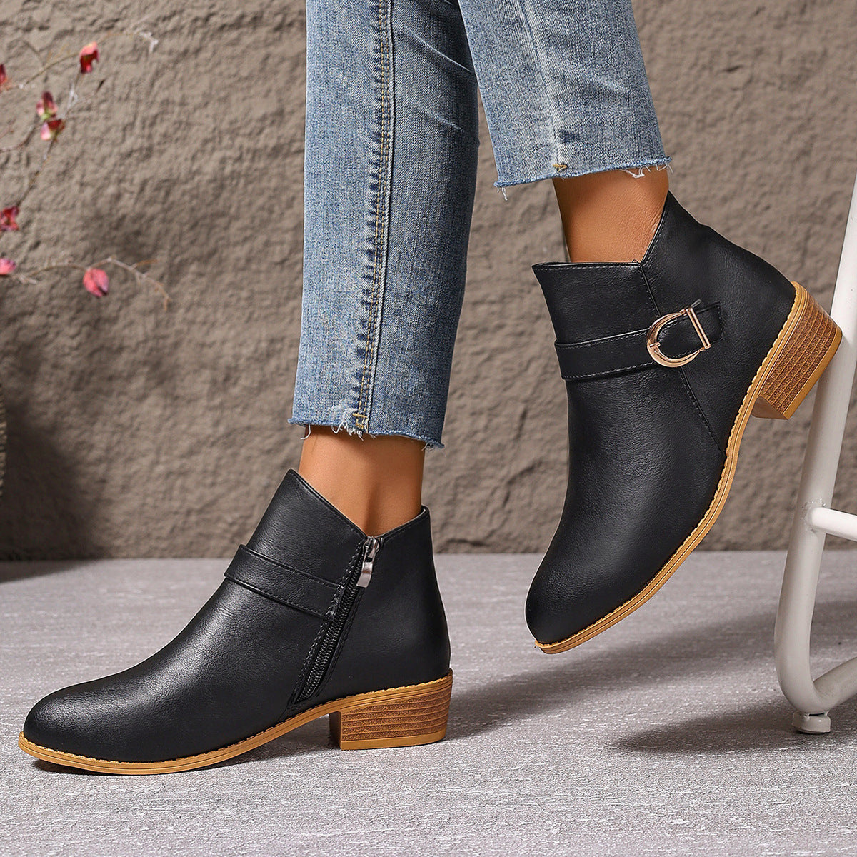 Piper | Women's Cushioned Wide Toe Ankle Boot