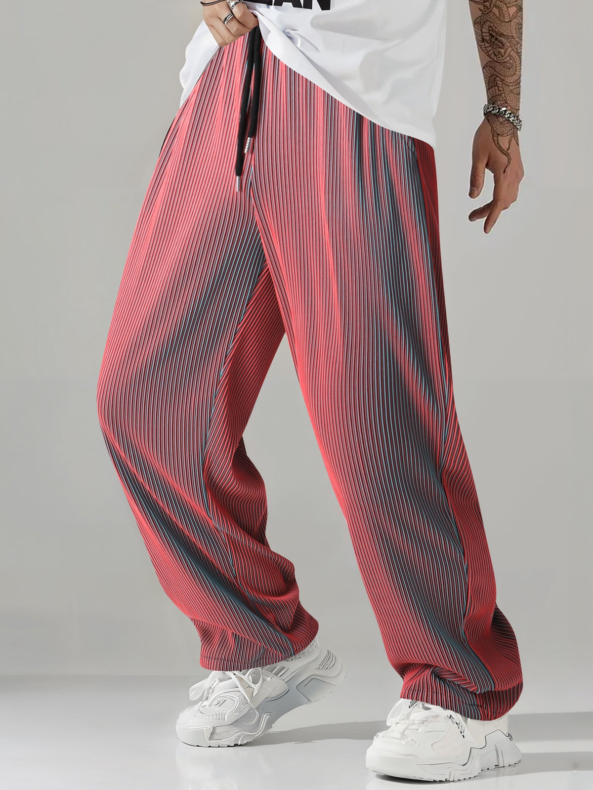 Relaxed fluid everyday casual trousers for men | Ellison -1