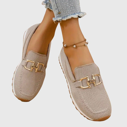 Orthopaedic-inspired refined everyday loafers for women | Elira -2