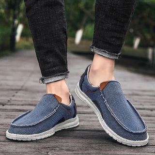 Classic canvas slip-on everyday shoes for men | Dockstone -10