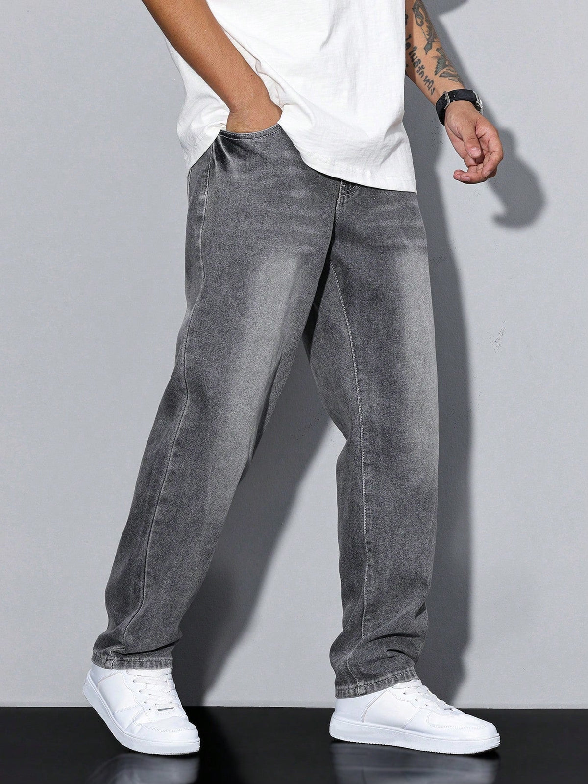 Casual wide-leg relaxed fit denim jeans for men | Urban Denim -12