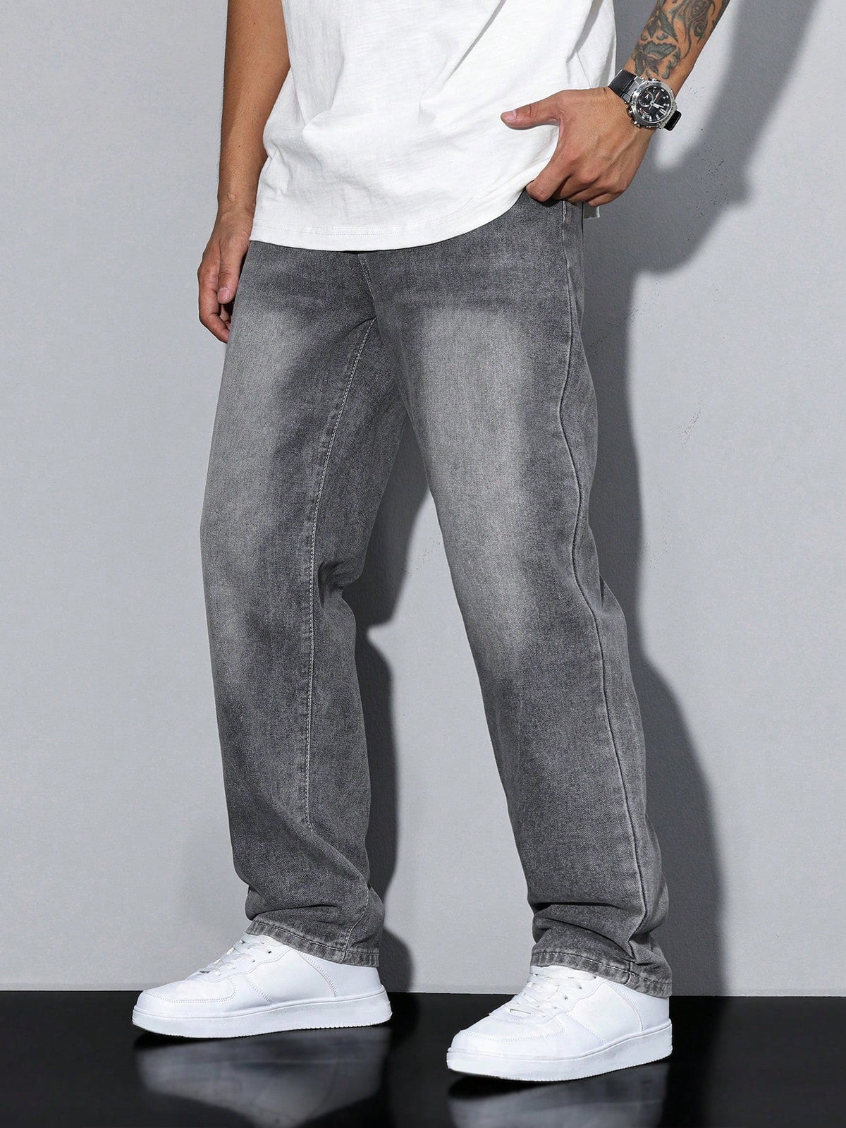 Casual wide-leg relaxed fit denim jeans for men | Urban Denim -13