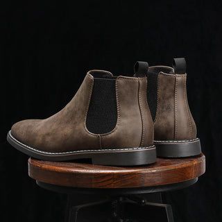 Classic leather Chelsea boots for men | Ridgeway -10