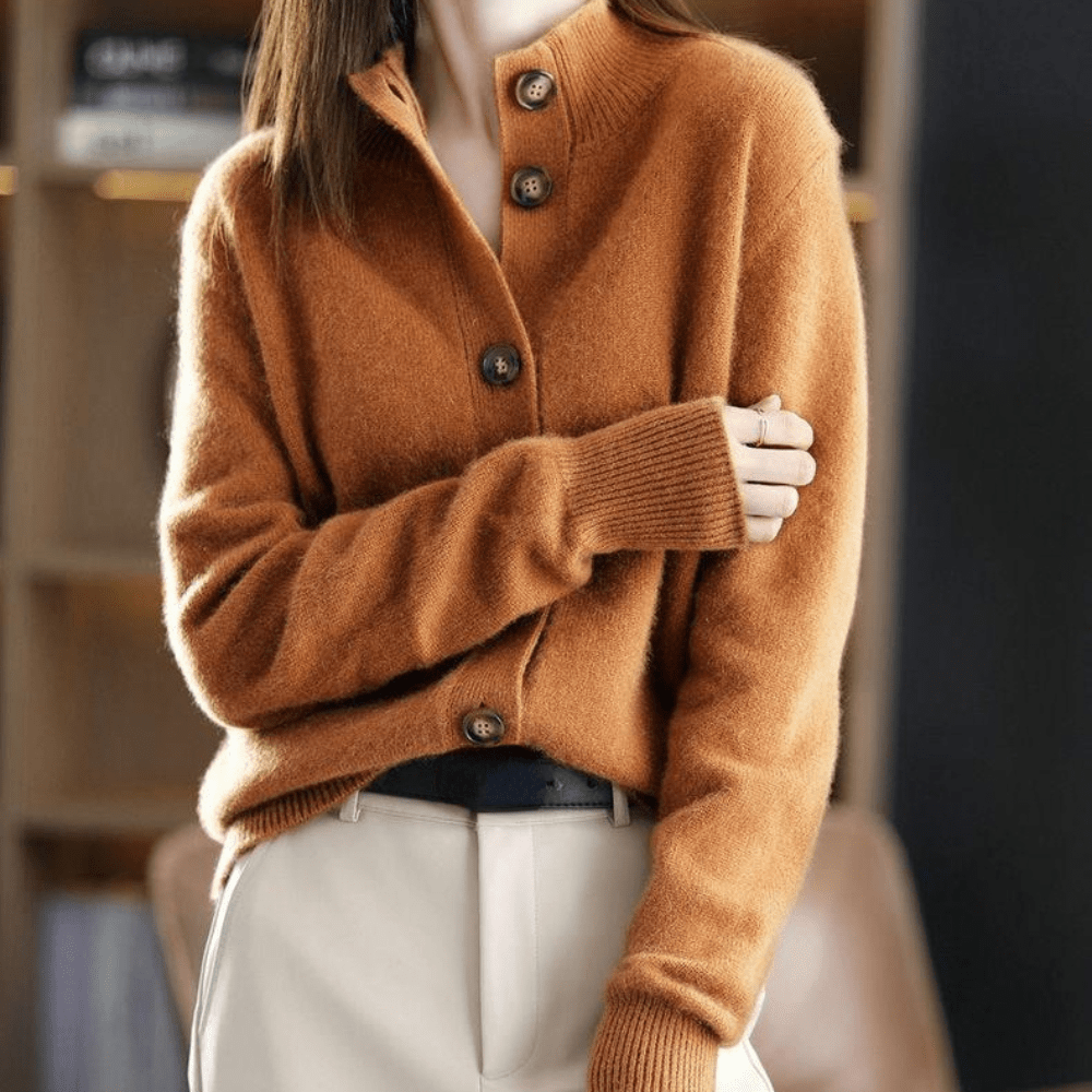 Elegant button-front soft everyday cardigan for women | Daria -3