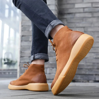 Varelle | Men's Lace-Up Ankle Chukka Boots with Chunky Sole