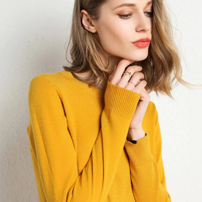 Classic round-neck timeless everyday jumper for women | Alina -14